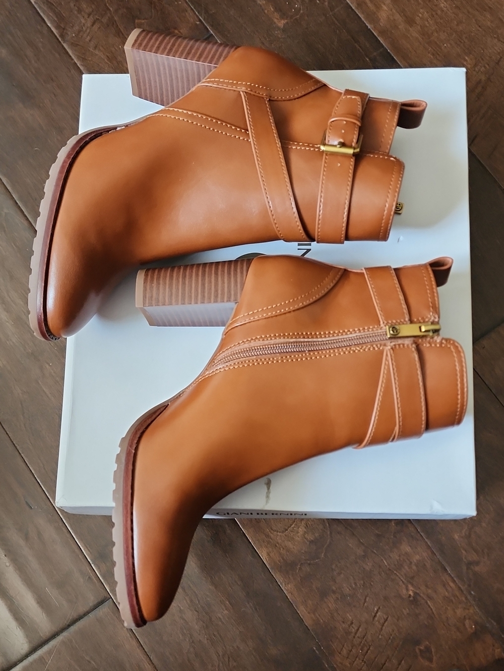 New Giani Bernini Ankle Boots - Sleek Zip Closure, Sz. 9